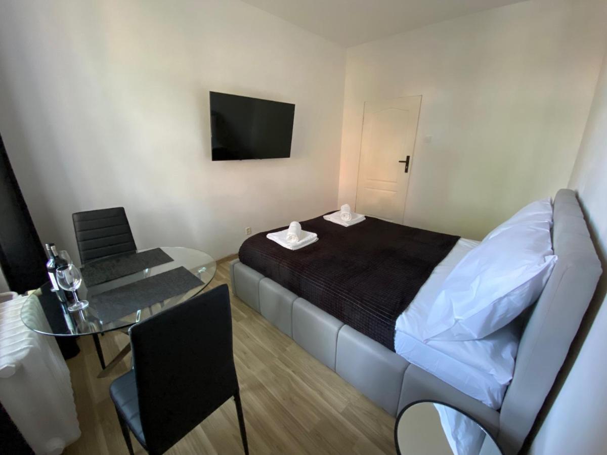 Vip Rooms Apartment Stary Toruń Kültér fotó